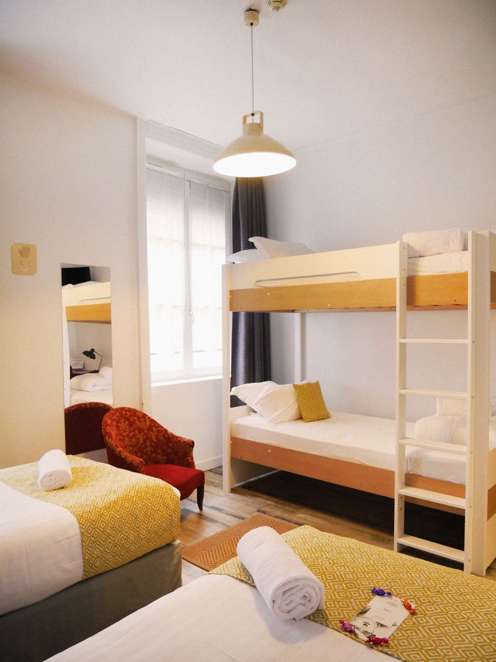 HOTEL DU SIMPLON 20/50