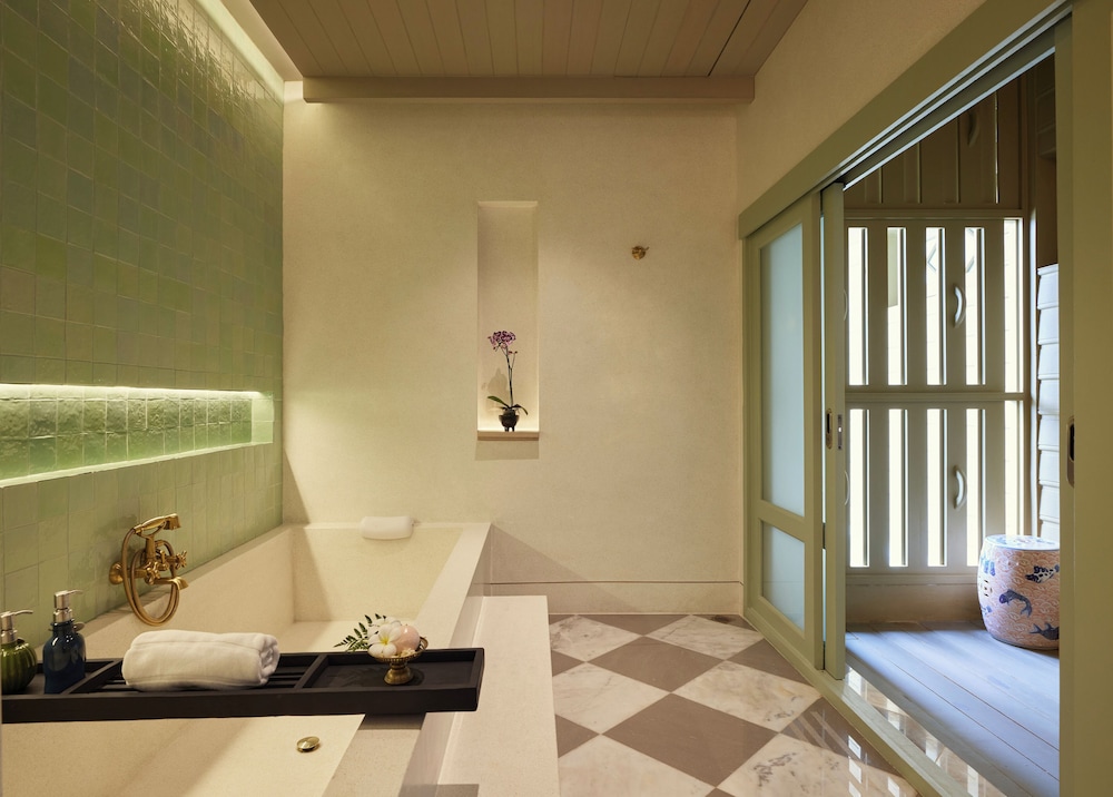 CHARRAS Bhawan Hotel and Residences 50/50