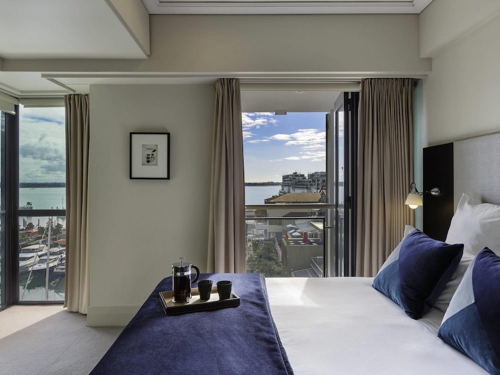 The Sebel Auckland Viaduct Harbour 13/65