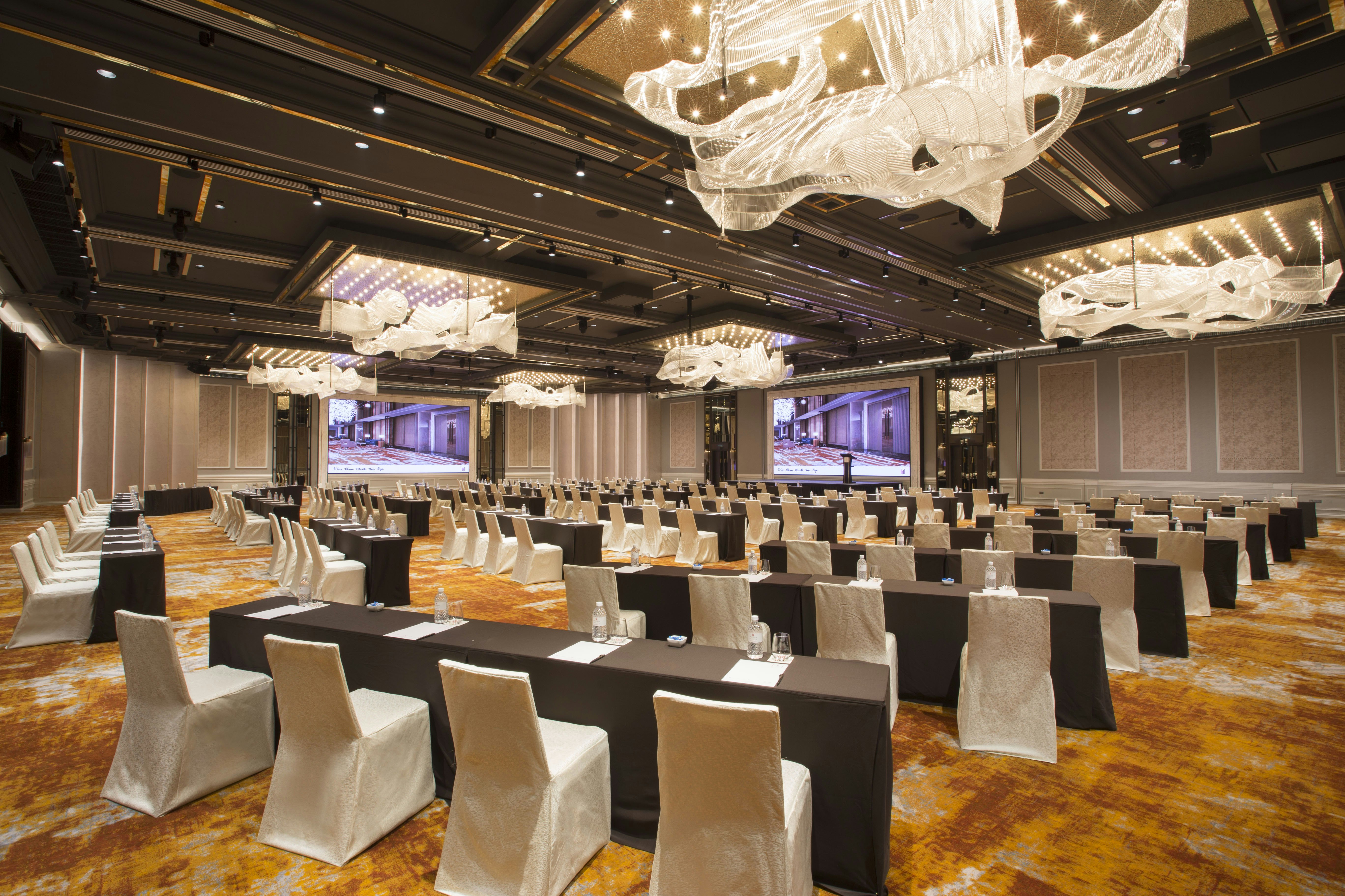 Orchard Hotel Singapore 39/48
