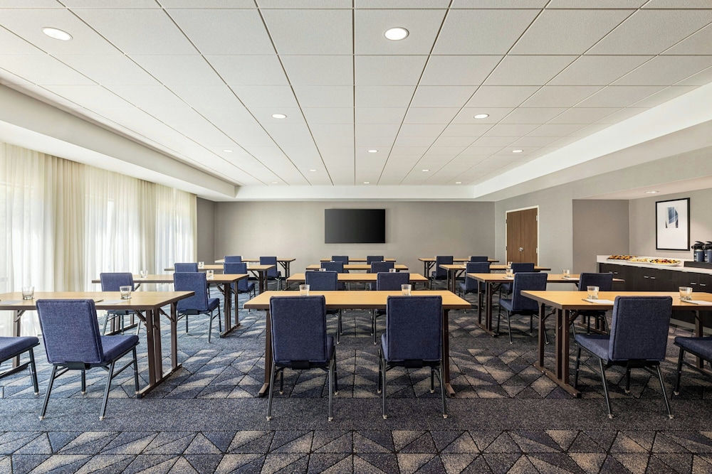 Courtyard by Marriott Wilkes-Barre Arena 35/48