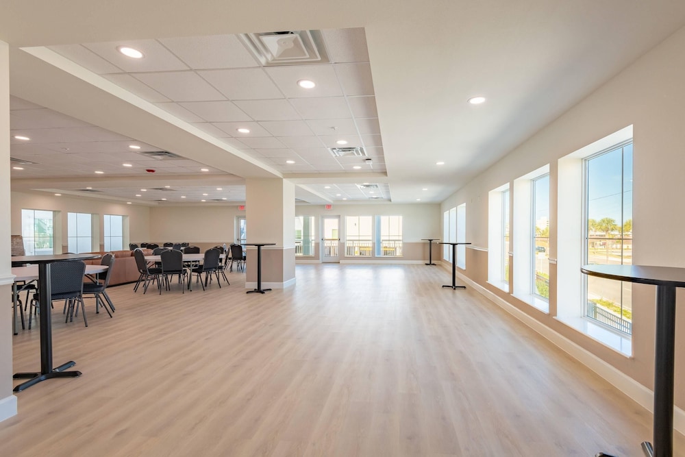 The J Hotel Dunedin Clearwater, an Ascend Collection Hotel 33/50