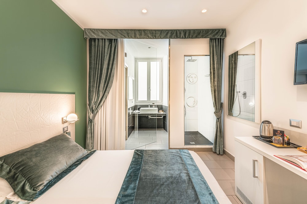 TREVI PALACE HOTEL 28/62