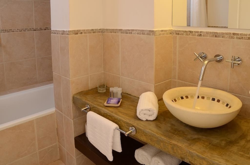 Jaina Resort and Spa 43/50