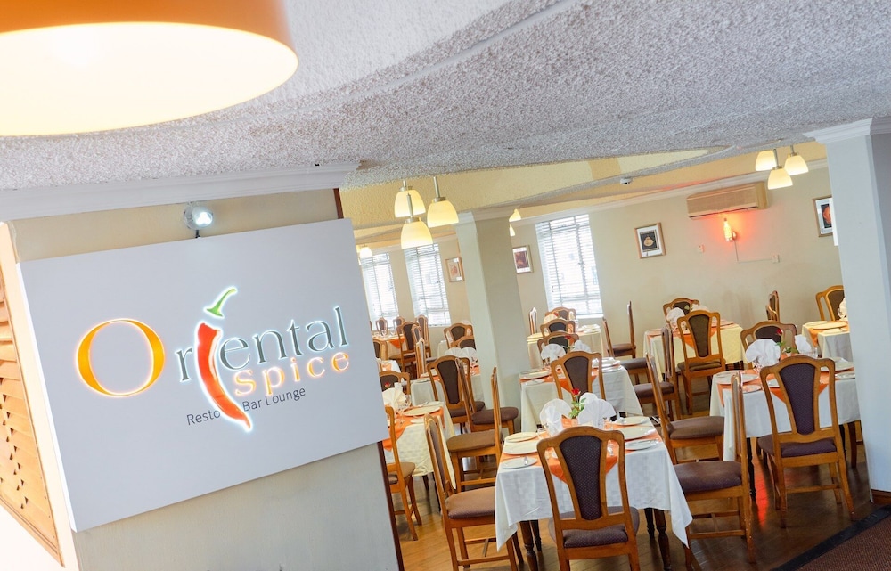 Gold Crest Hotel 44/71
