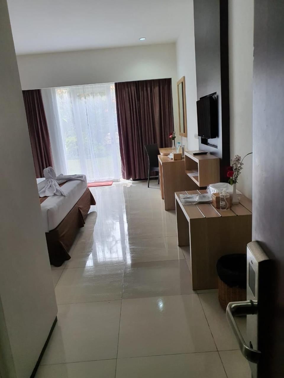 Batu Suki Resort and Hotel 18/47