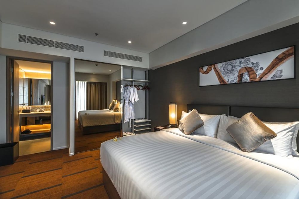 Oakwood Hotel And Residence Surabaya 6/36
