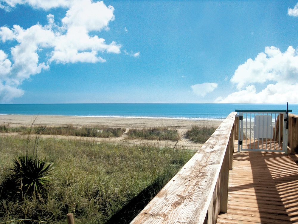 Holiday Inn Club Vacations South Beach Resort 44/50