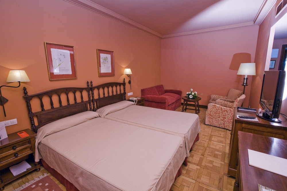 PARADOR DE TORDESILLAS 13/50
