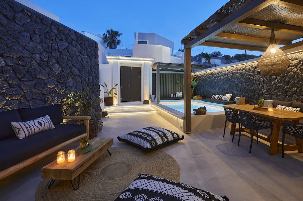 Floria Suites 13/46