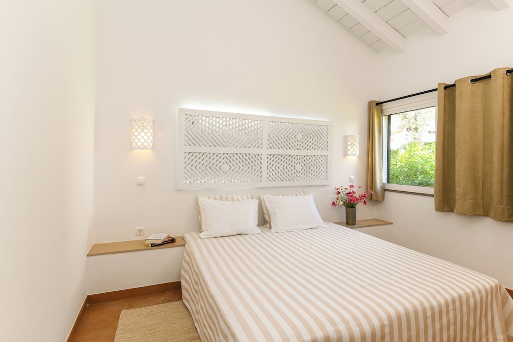 2 BEDROOMS, VILLA