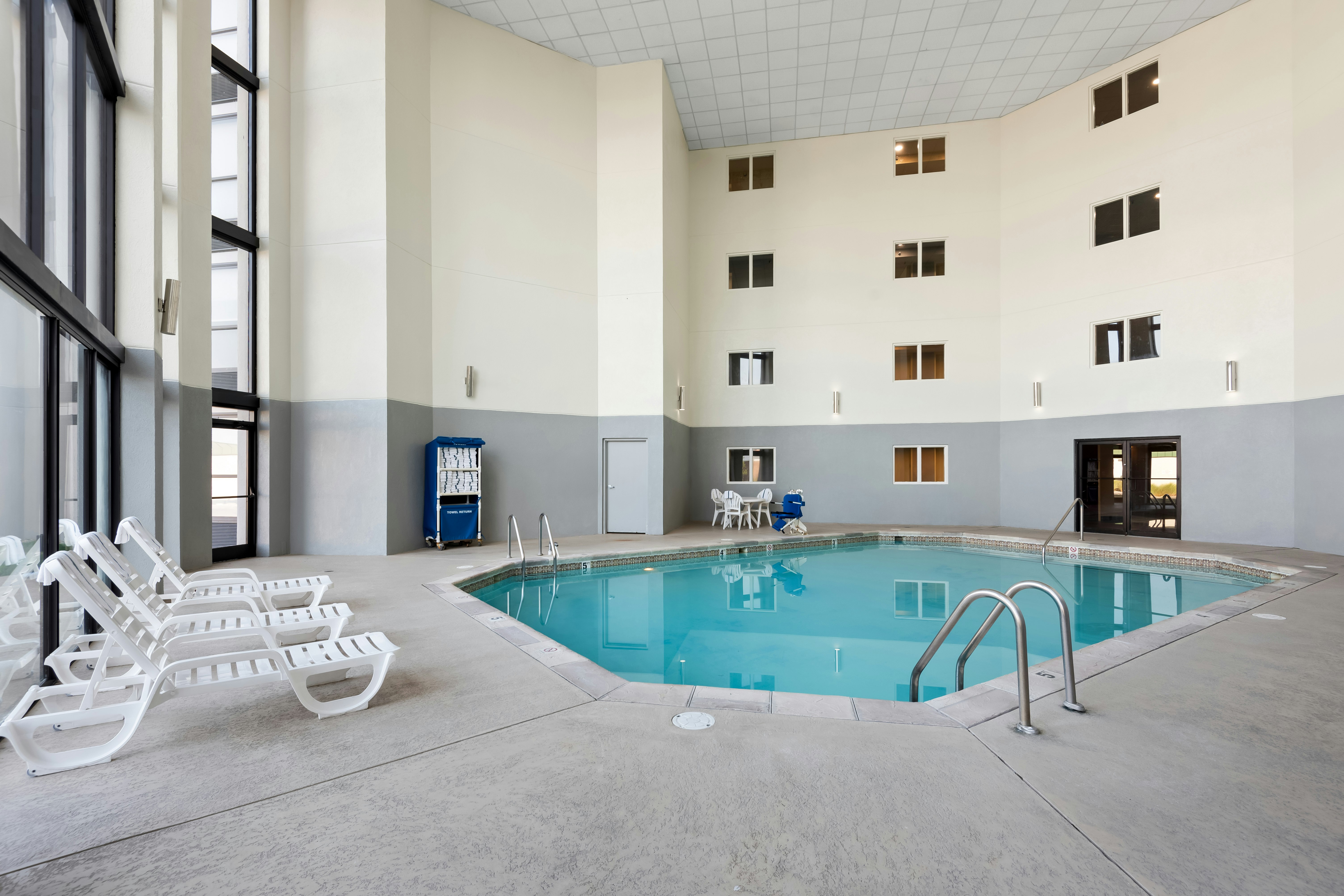 Hampton Inn Indianapolis-N.E./Castleton 21/42
