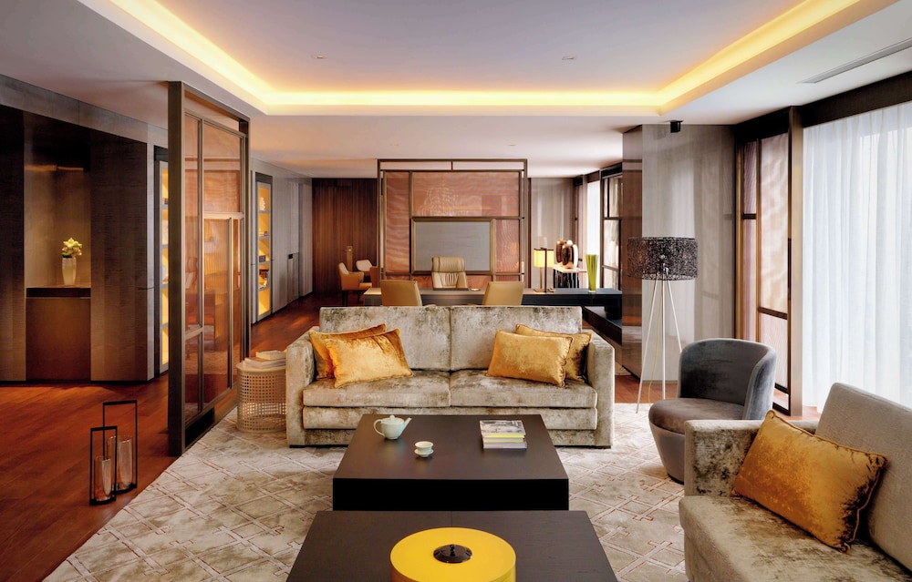 Hyatt Regency Tianjin East 55/73