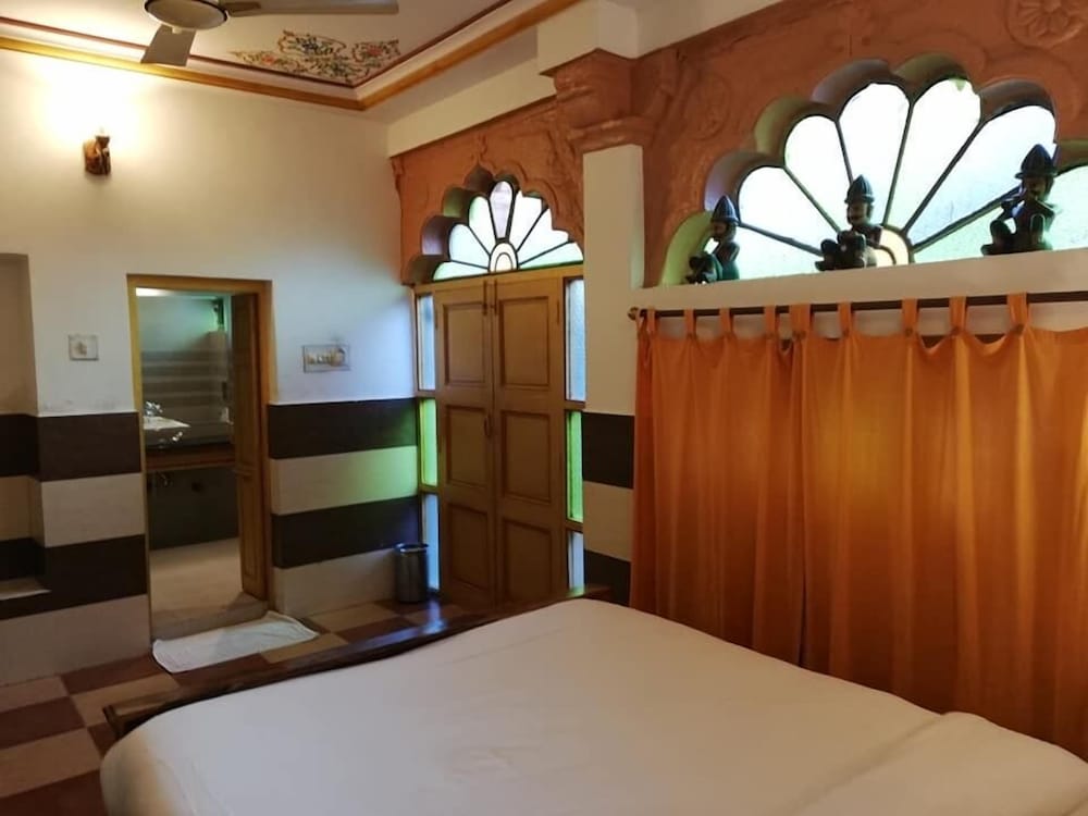 Krishna Prakash Heritage Haveli 21/42
