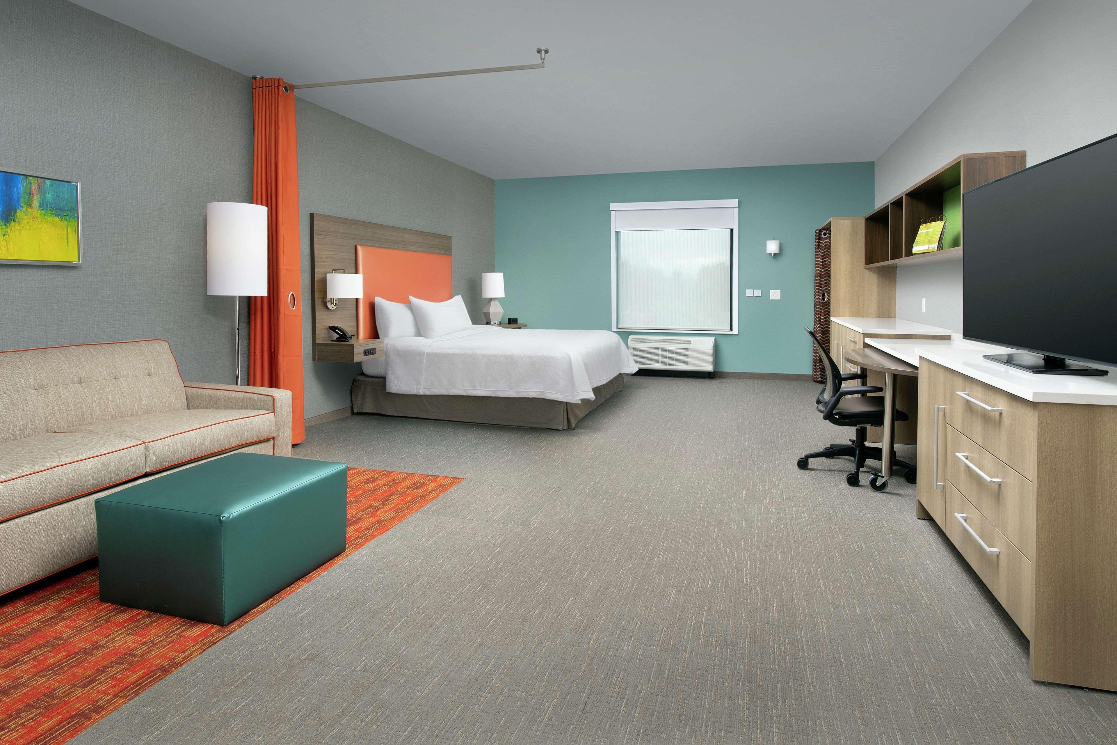 STUDIO, SUITE, KING BED, ACCESSIBLE