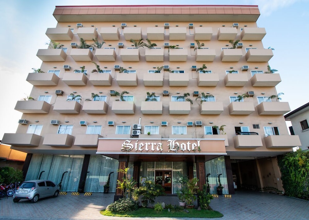 Sierra Hotel 4/46