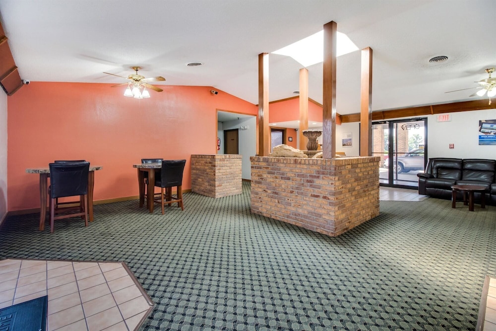 Motel6 Marion, IL 35/49