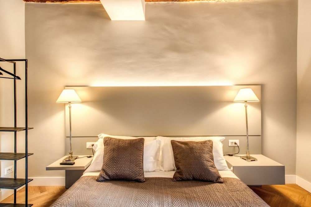 Trevi Fountain Superior 3 bdr apartment 17/49