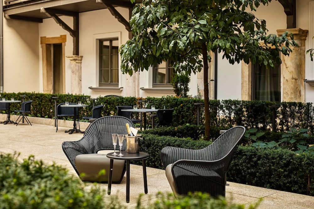 Hotel H15 Luxury Palace 44/50