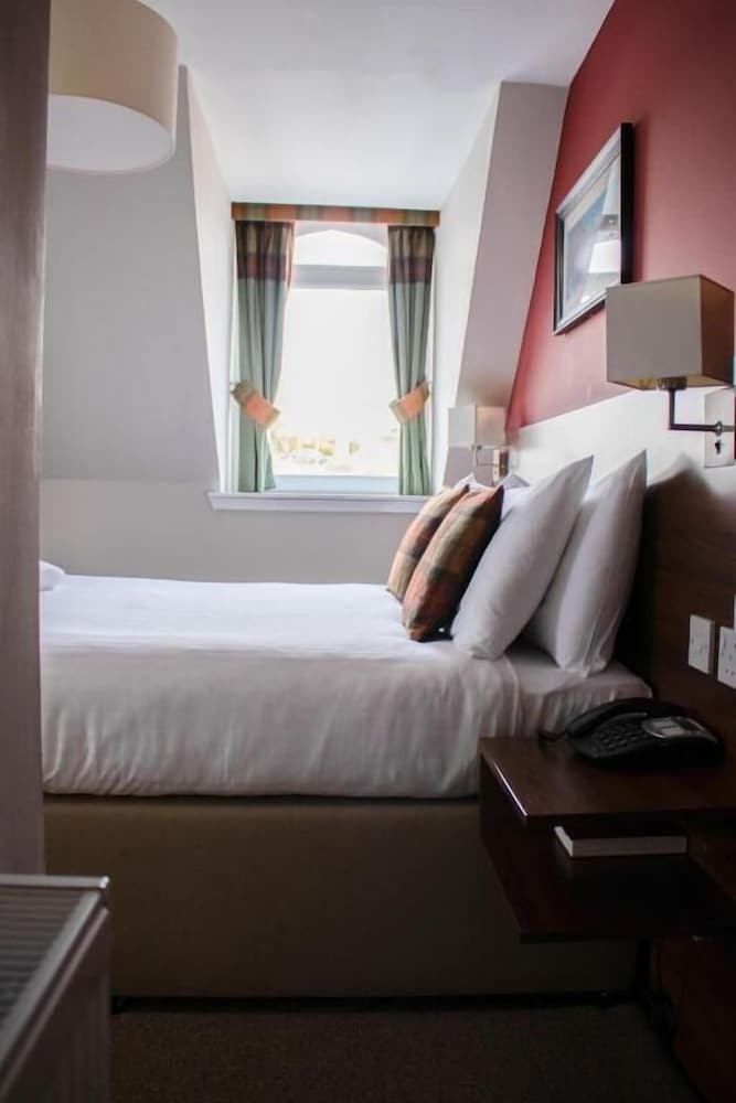 PORTREE HOTEL 22/36