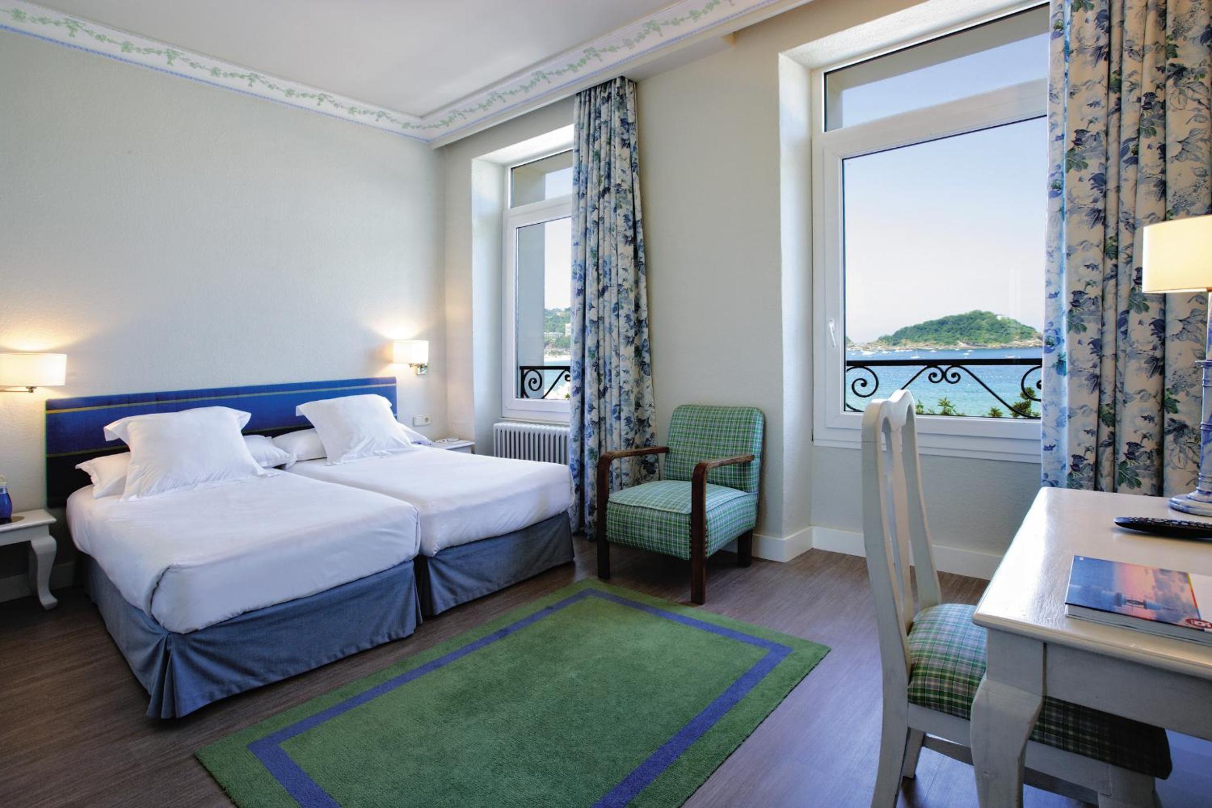 Hotel Niza 17/75