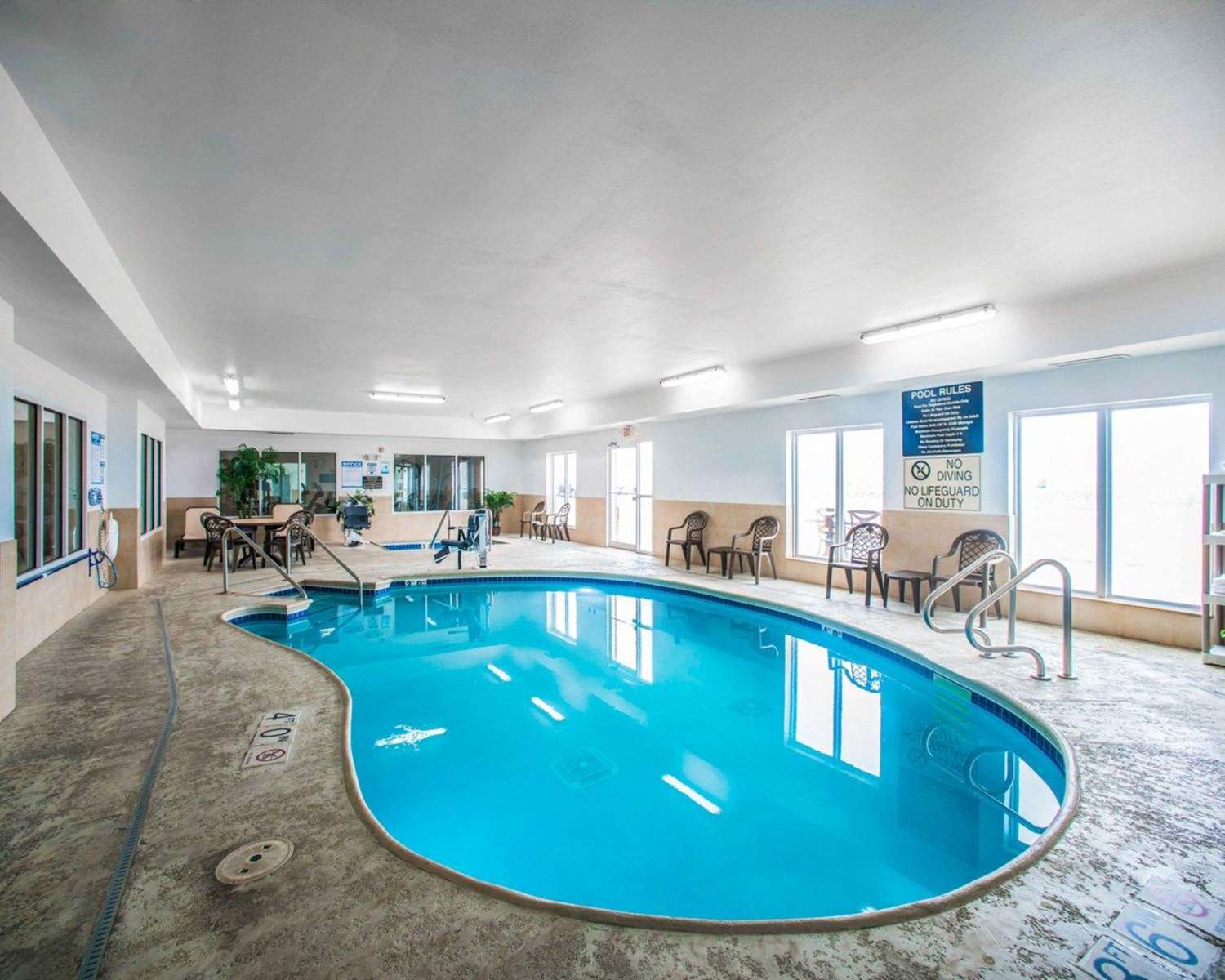 Sleep Inn & Suites Washington near Peoria 45/45