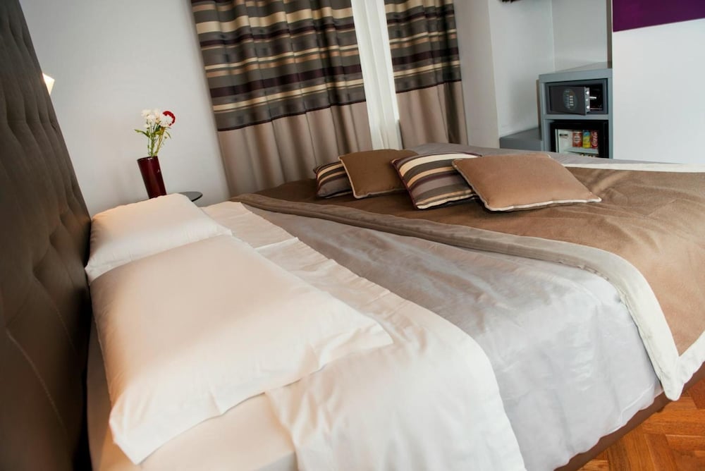 Relais Forus Inn 23/77
