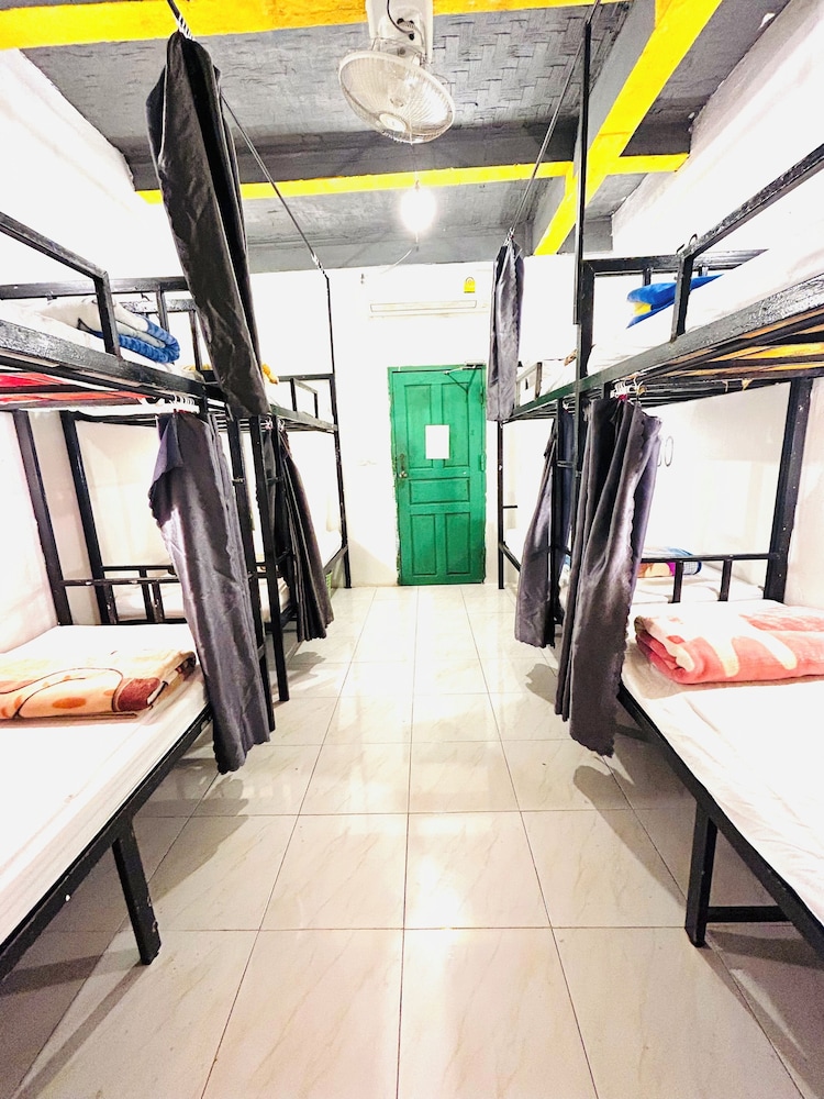 Vang Vieng Rock Backpacker Hostel 25/48