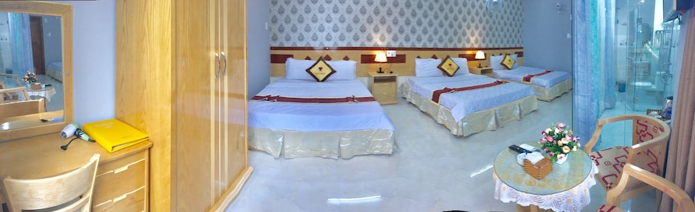 Yen Vy 04 Luxury Hotel 13/33