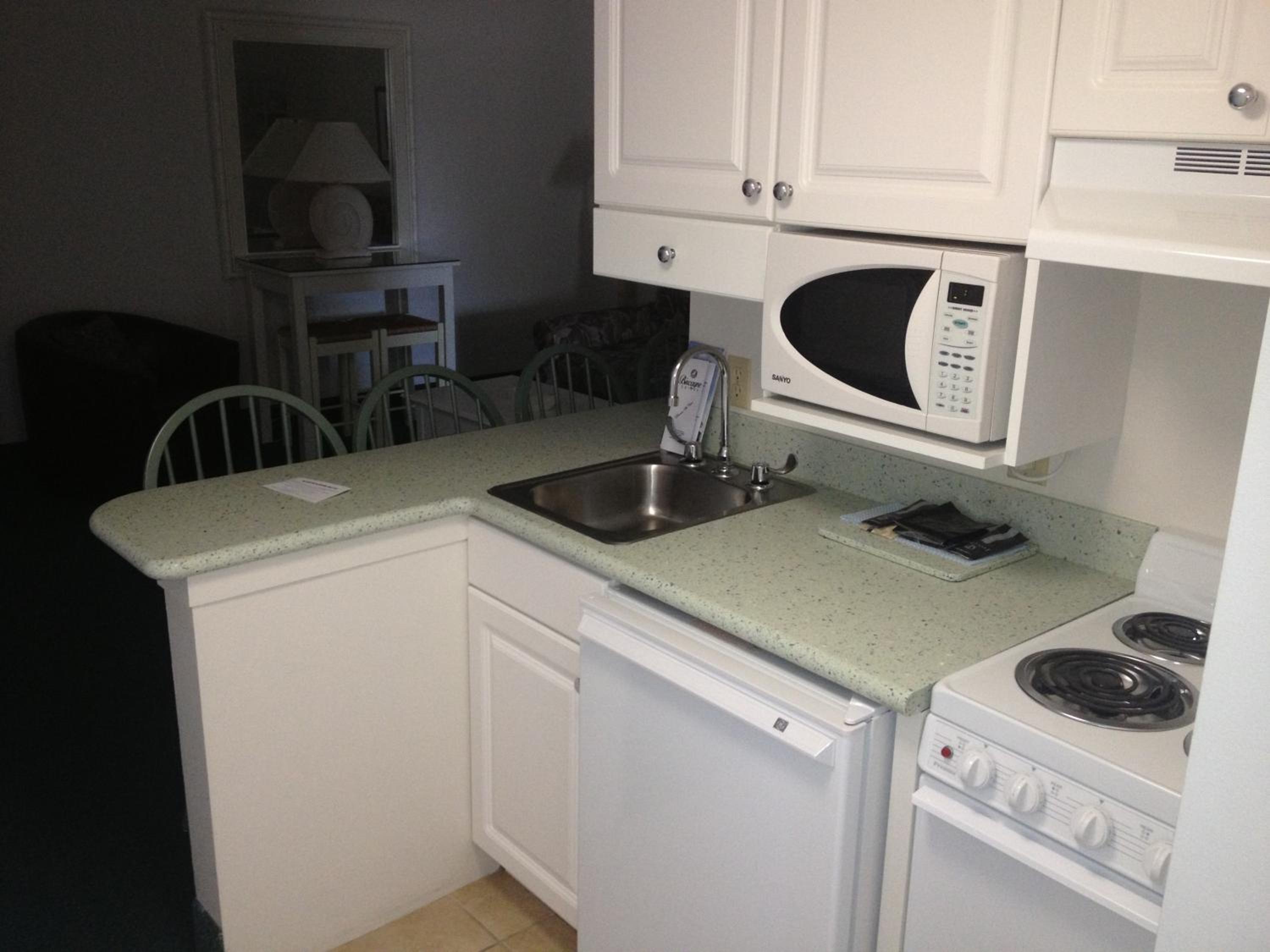 Biscayne Suites 35/49