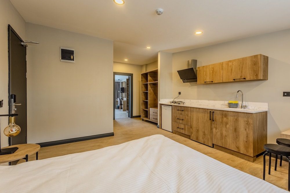 Leliko Suites 17/30