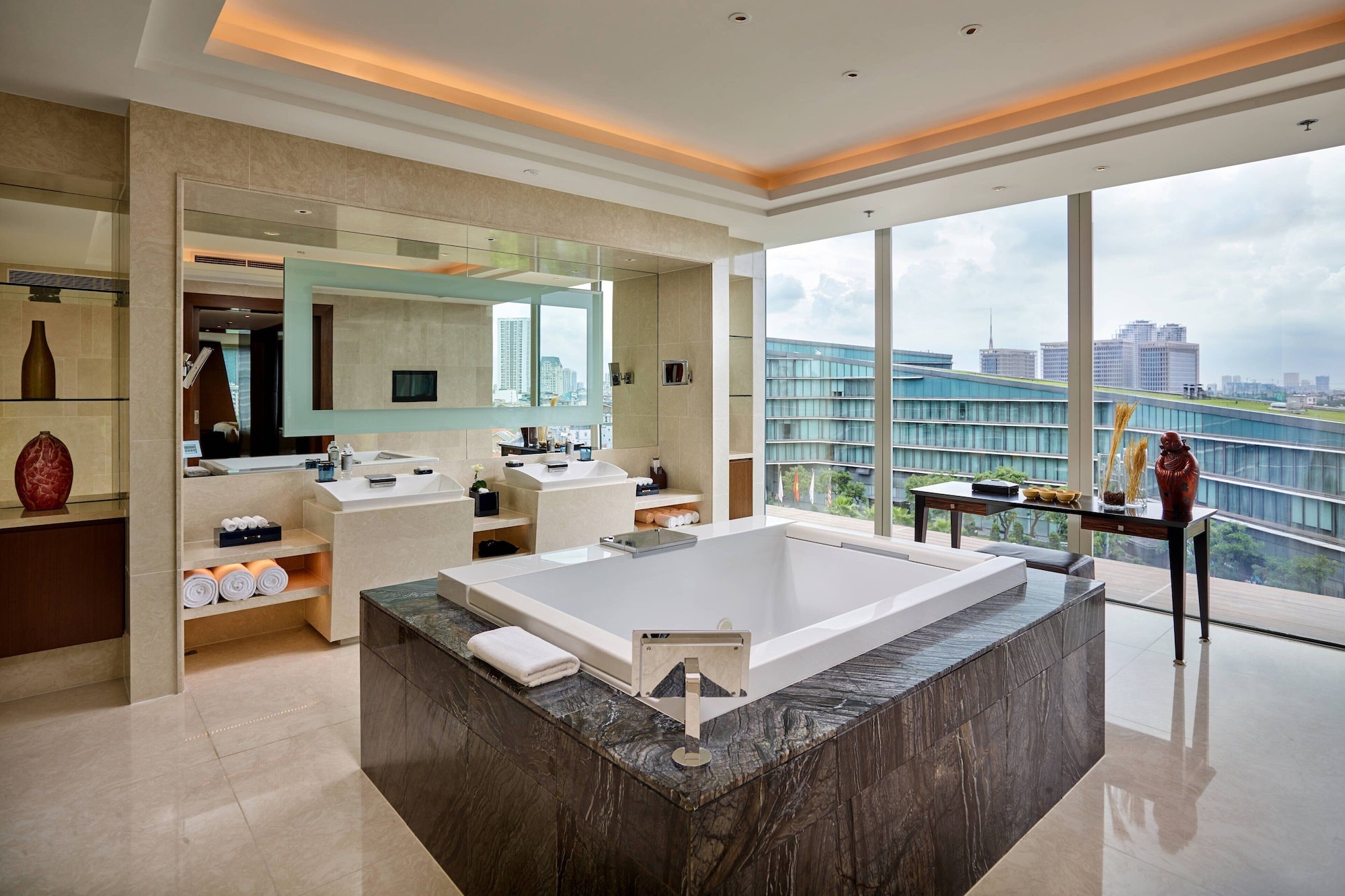 جناح رئاسي بسرير مزدوج بغرفة نوم واحدة، Jw Marriott Hotel Hanoi 3/4
