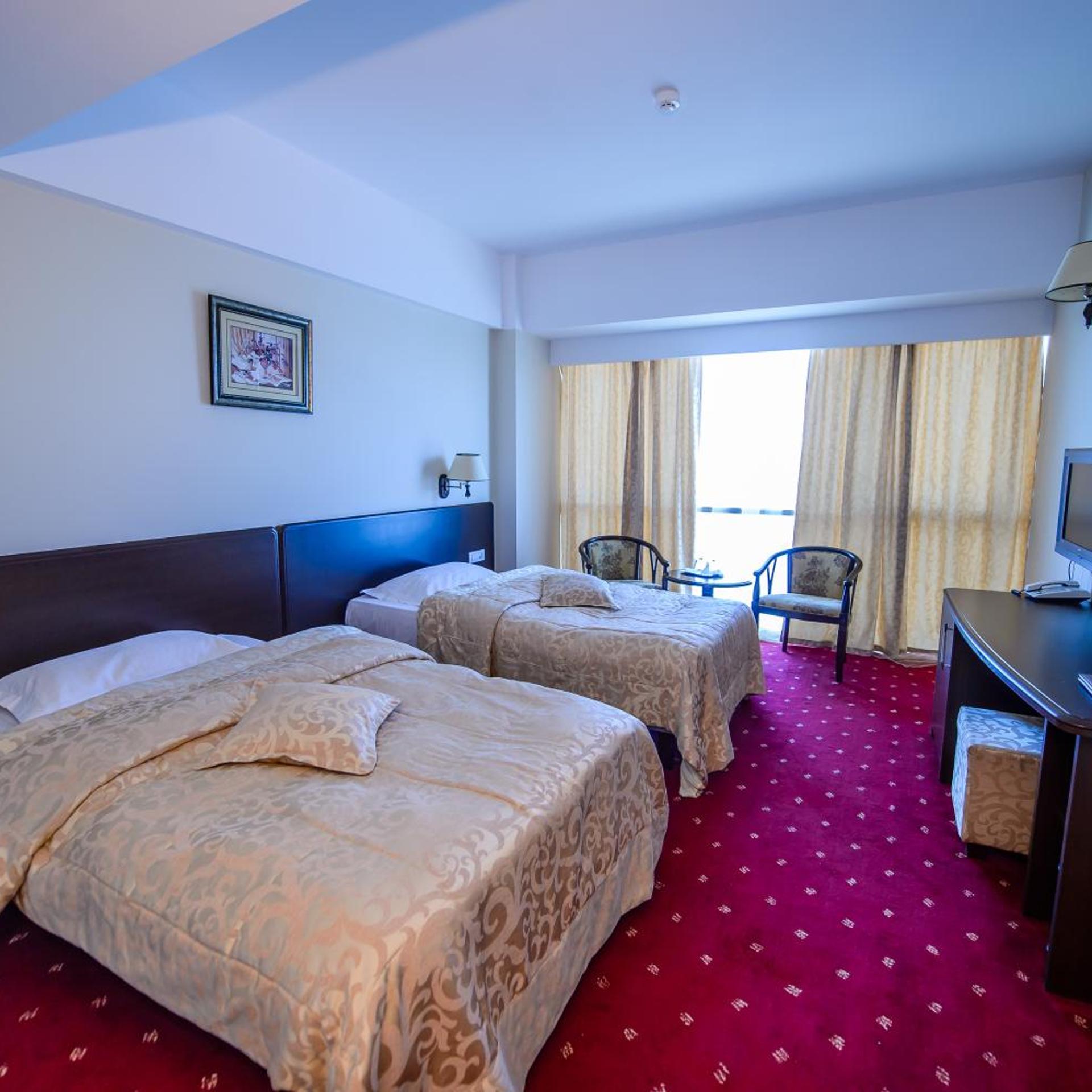 Esplanada Hotel 13/50