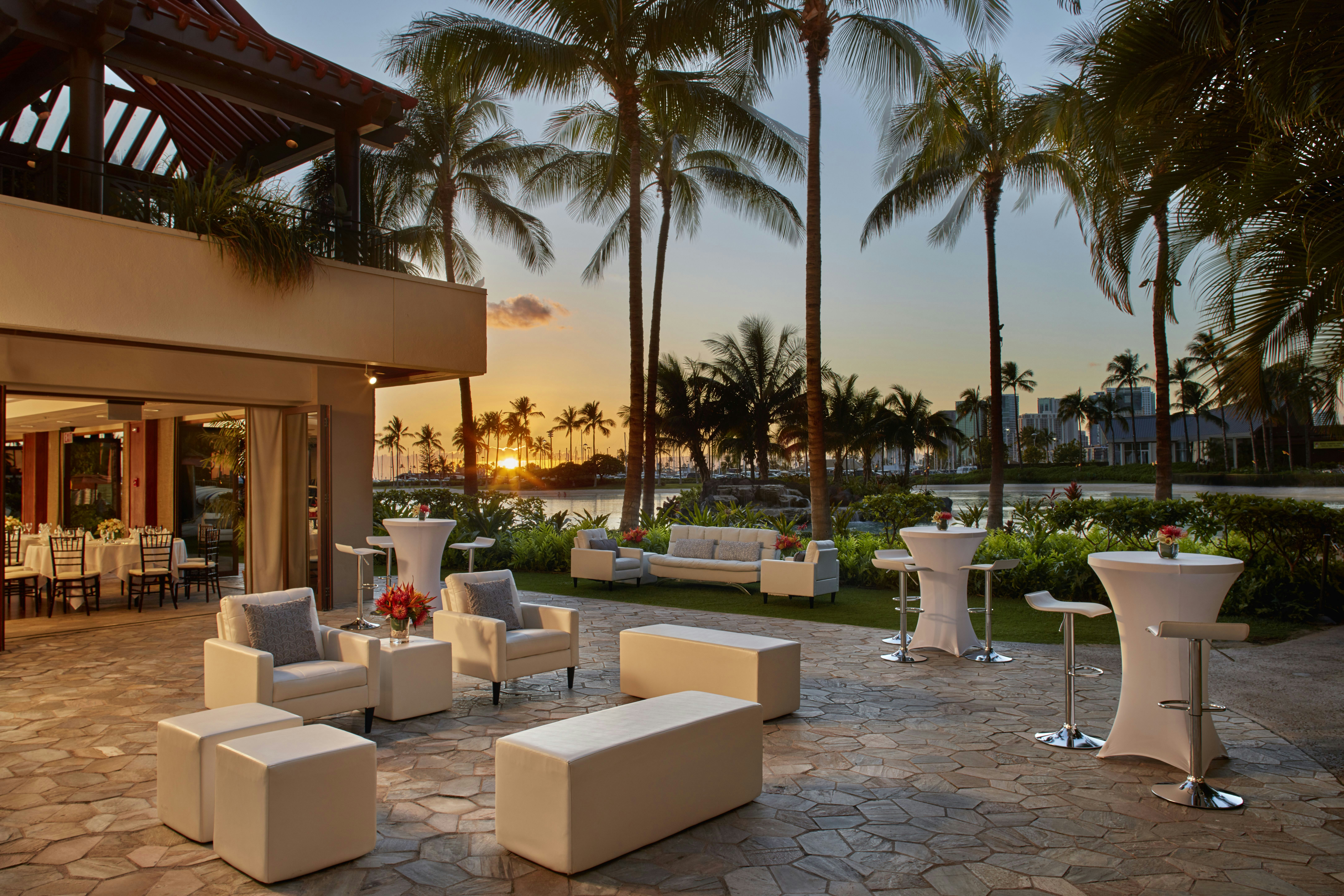 Hilton Hawaiian Village Waikiki Beach Resort 45/73