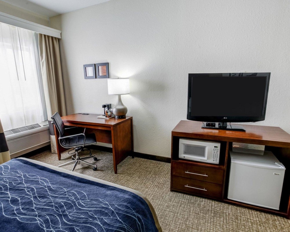 Comfort Inn Kearney Liberty 9/30