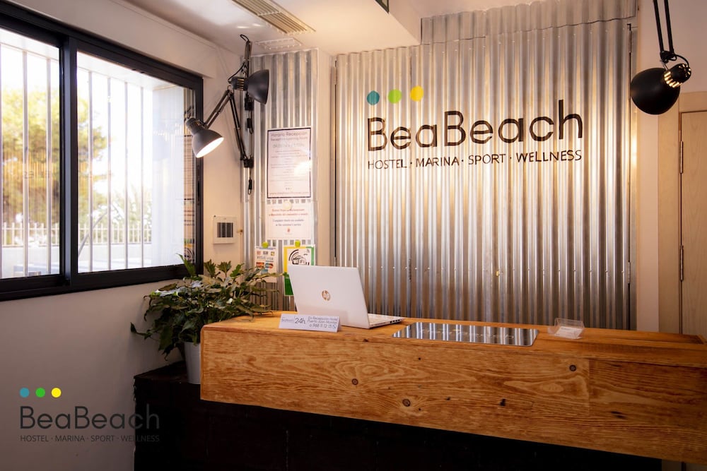 Bea Beach Hostel 3/44