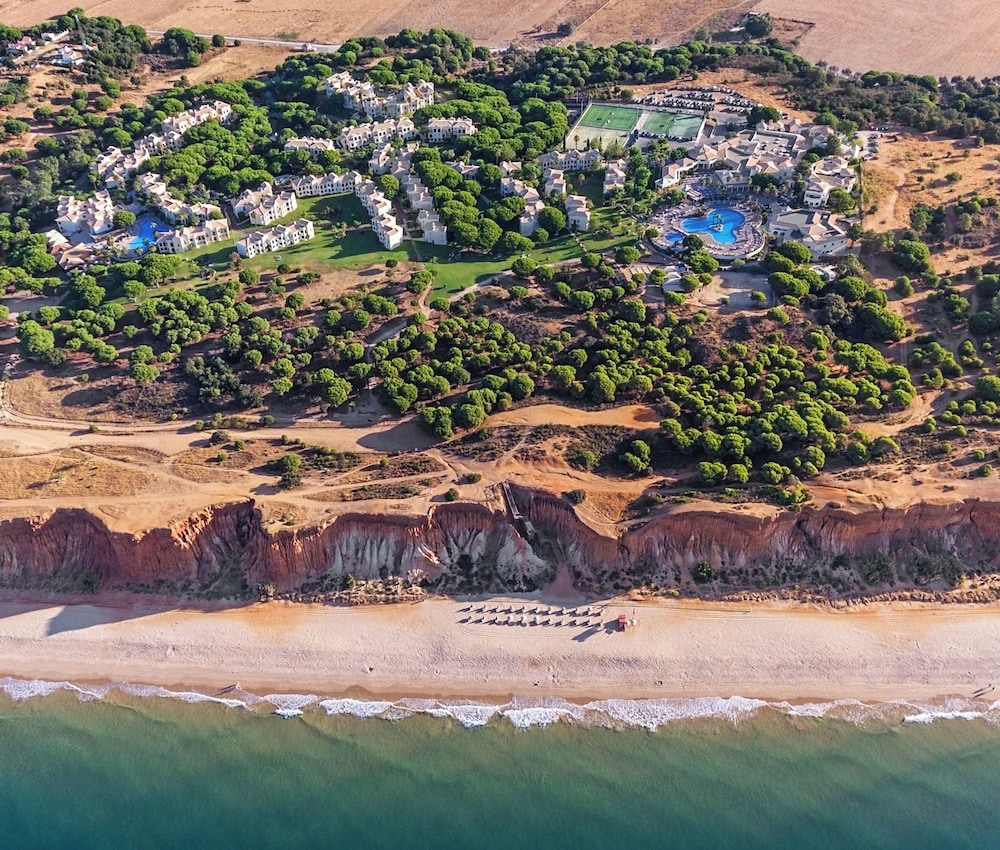 AP Adriana Beach Resort 55/56