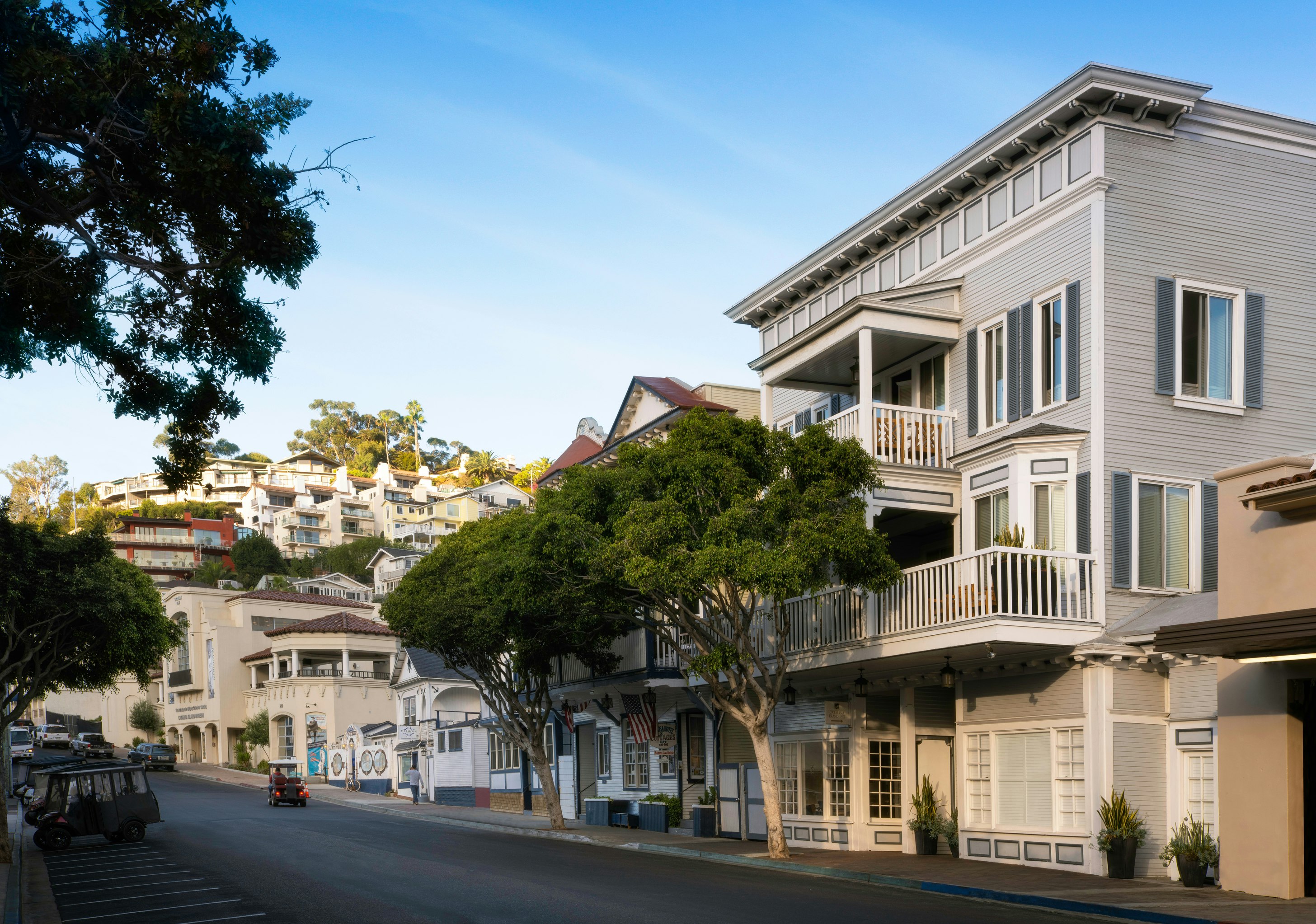 Catalina Island Inn 28/29