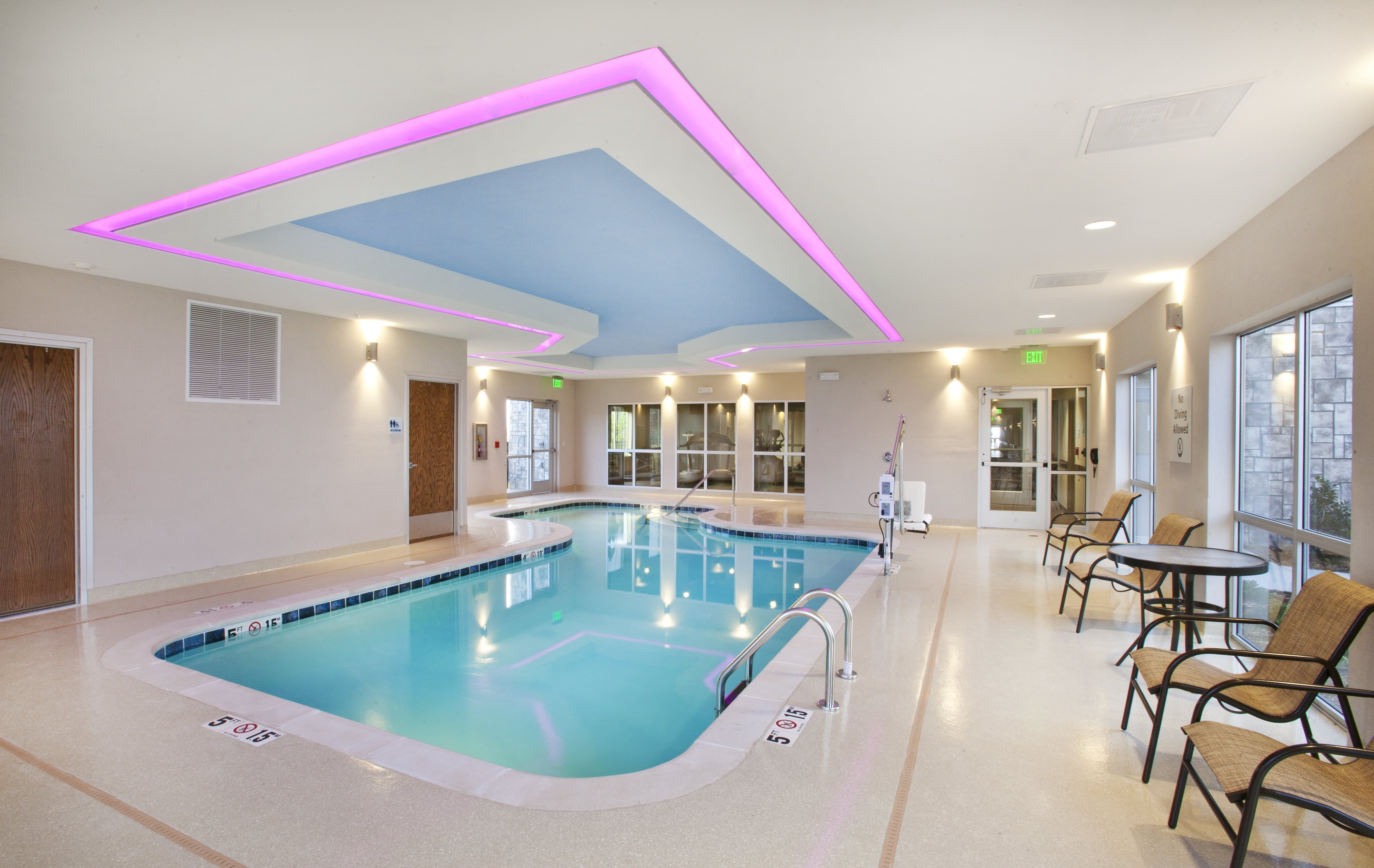 Holiday Inn Express And Suites Hot Springs 32/59
