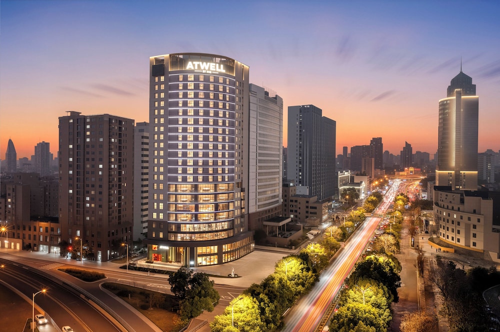 Sandalwood Hotel 5/48
