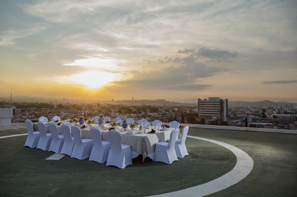 Presidente Intercontinental Puebla 75/78