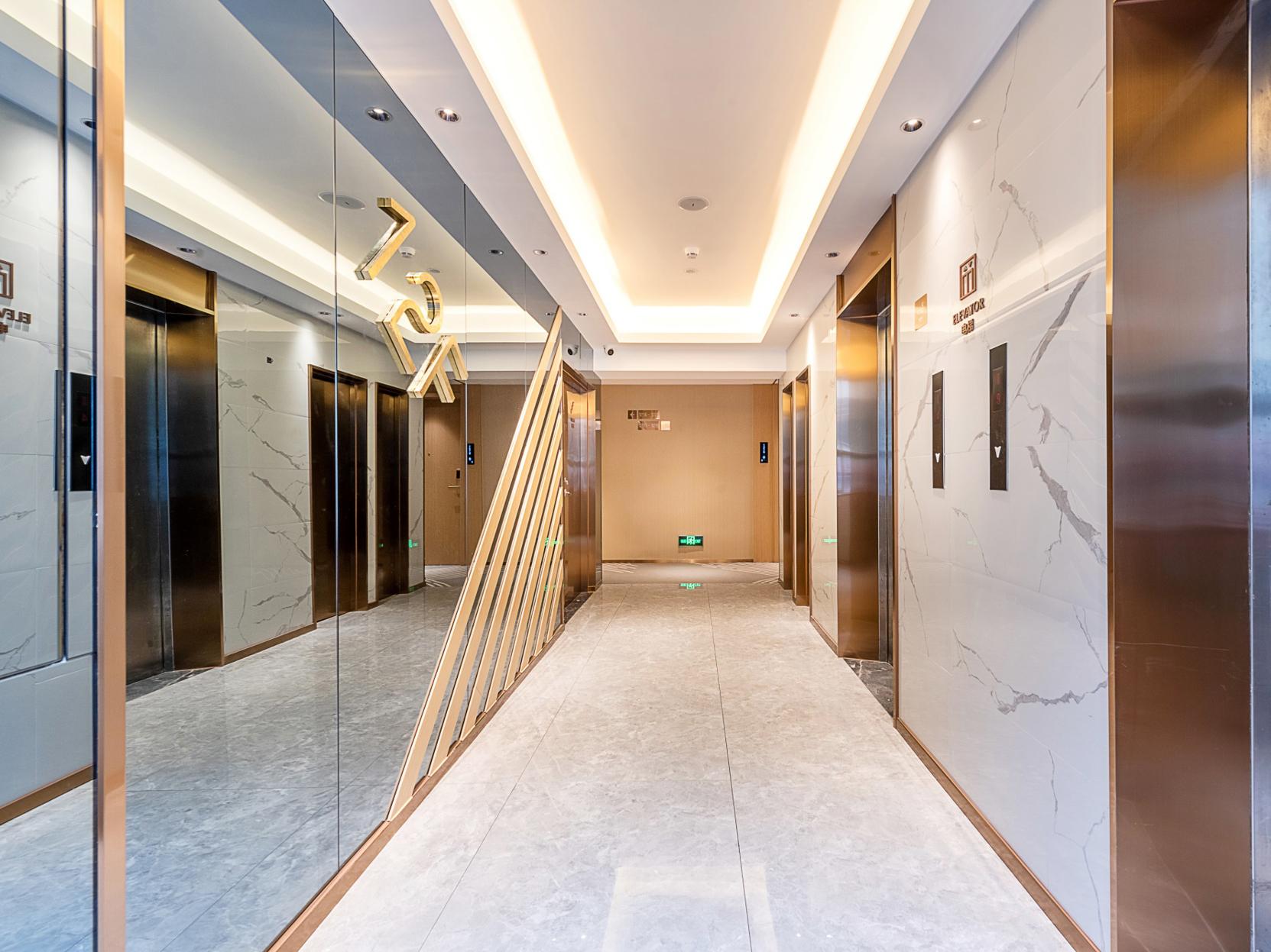 CHEERMAY HOTELS (Shenzhen Baoan Daqianli Pingzhou Subway Station) 12/28