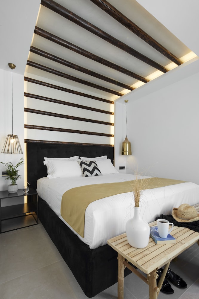 Phos The Boutique Luxury Hotel & Villas 12/50