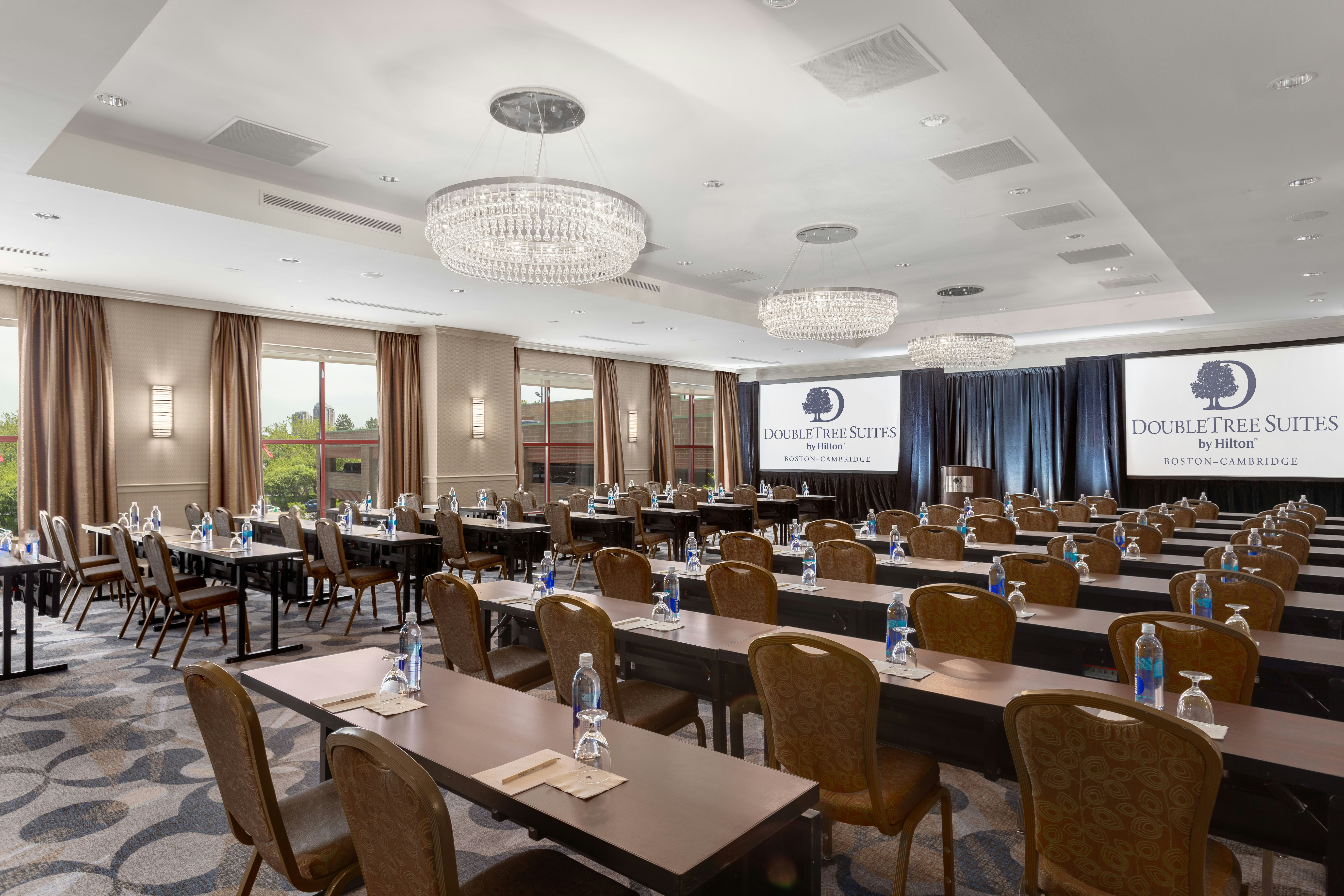 Doubletree Suites By Hilton Hotel Boston-Cambridge 66/76
