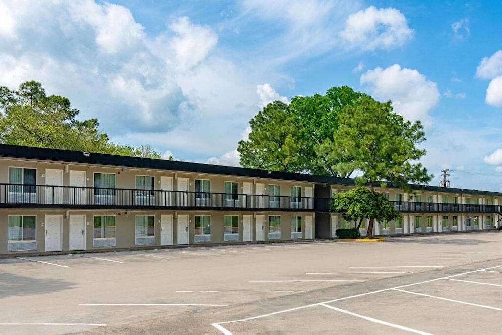 Rodeway Inn Huntsville West 2/36