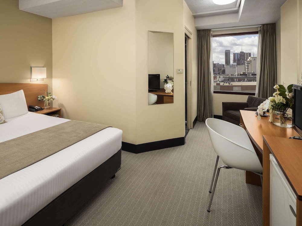 Mercure Melbourne City Centre 18/59