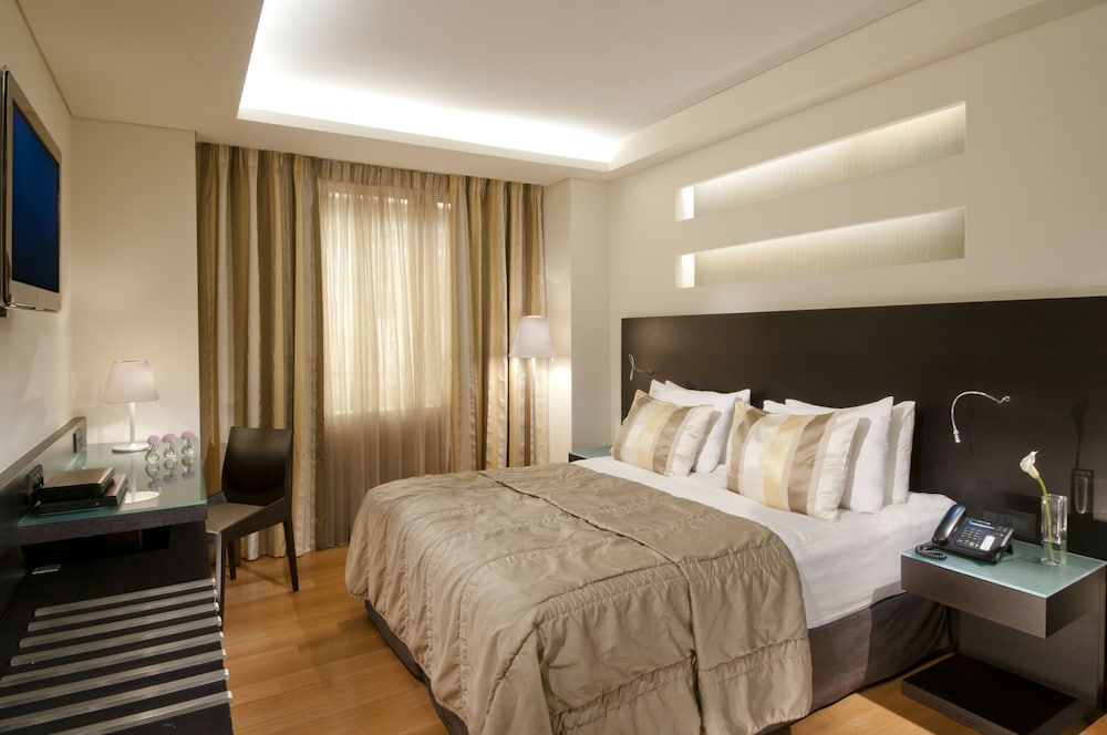 غرفة سوبيريور بسرير كوين، O and B Athens Boutique Hotel 2/8
