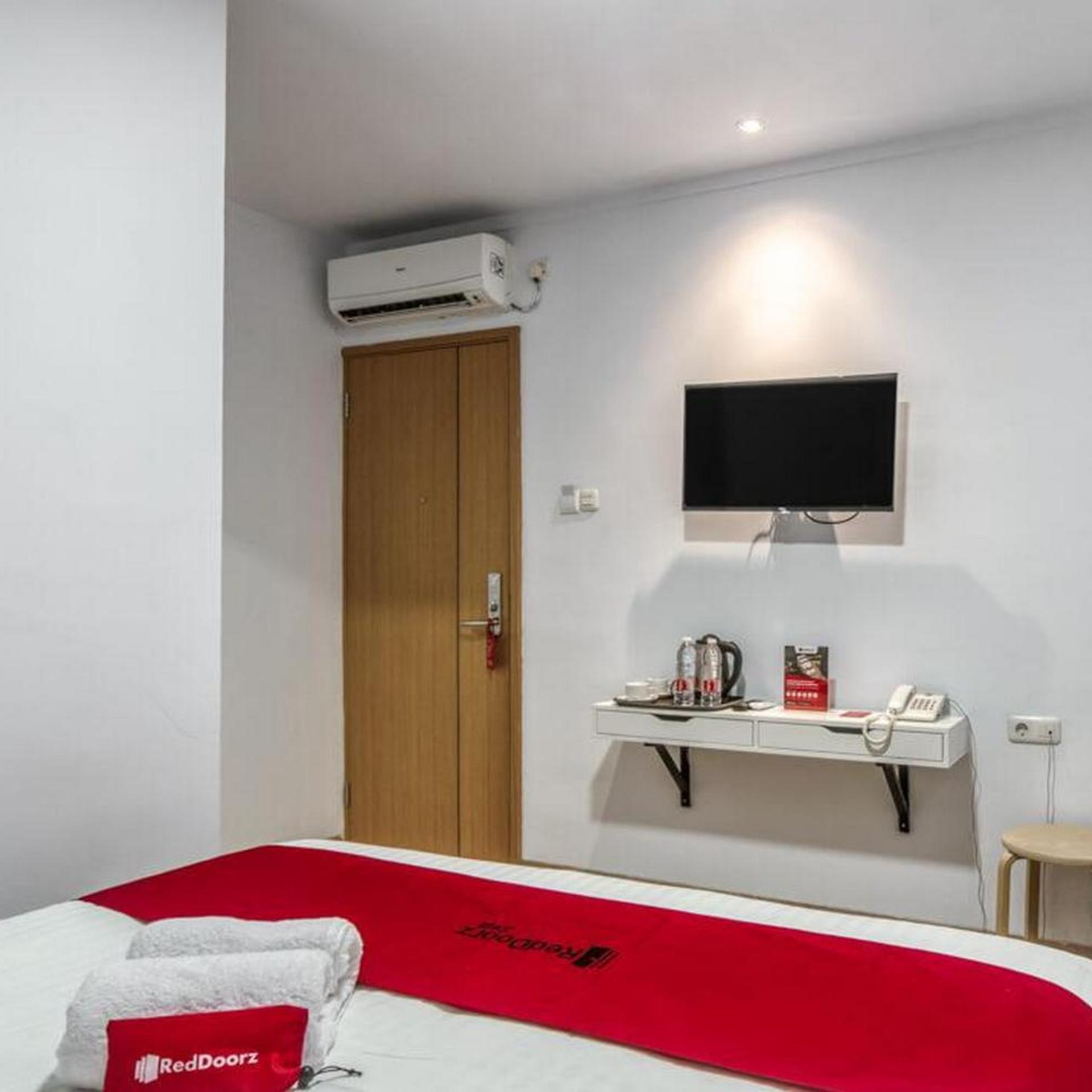 Hotel O near Monas formerly Cideng Timur Residence 9/16