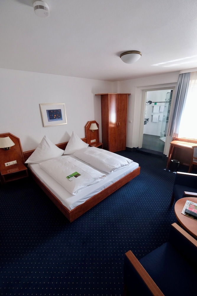 HOTEL WÜRTTEMBERGER HOF 13/44