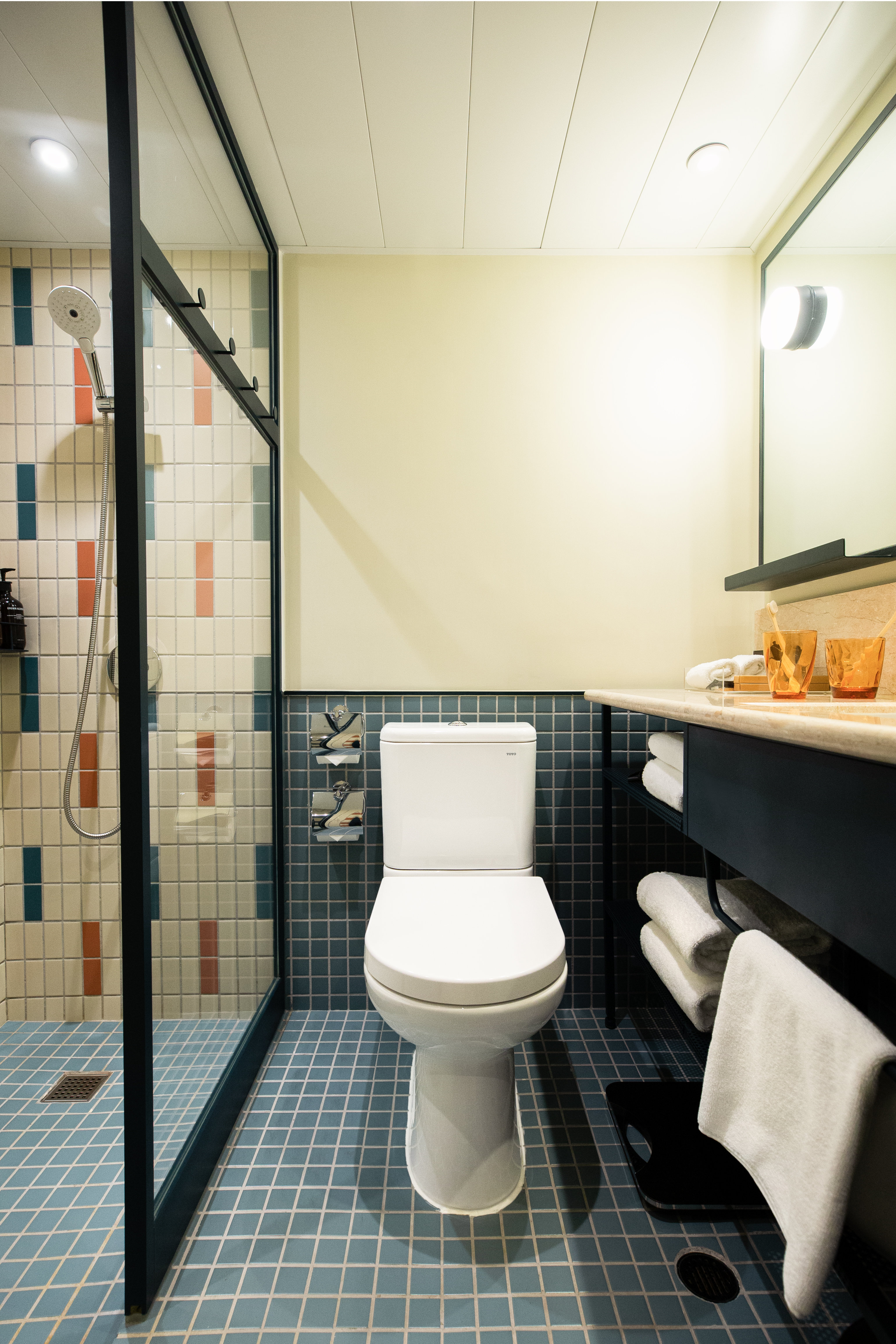 Eaton, Suite